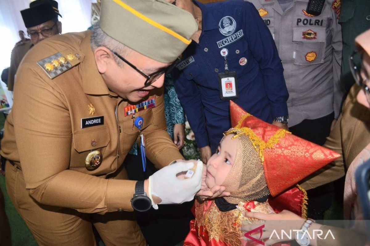 Pj Wako Padang ajak masyarakat sukseskan PIN Polio 2024