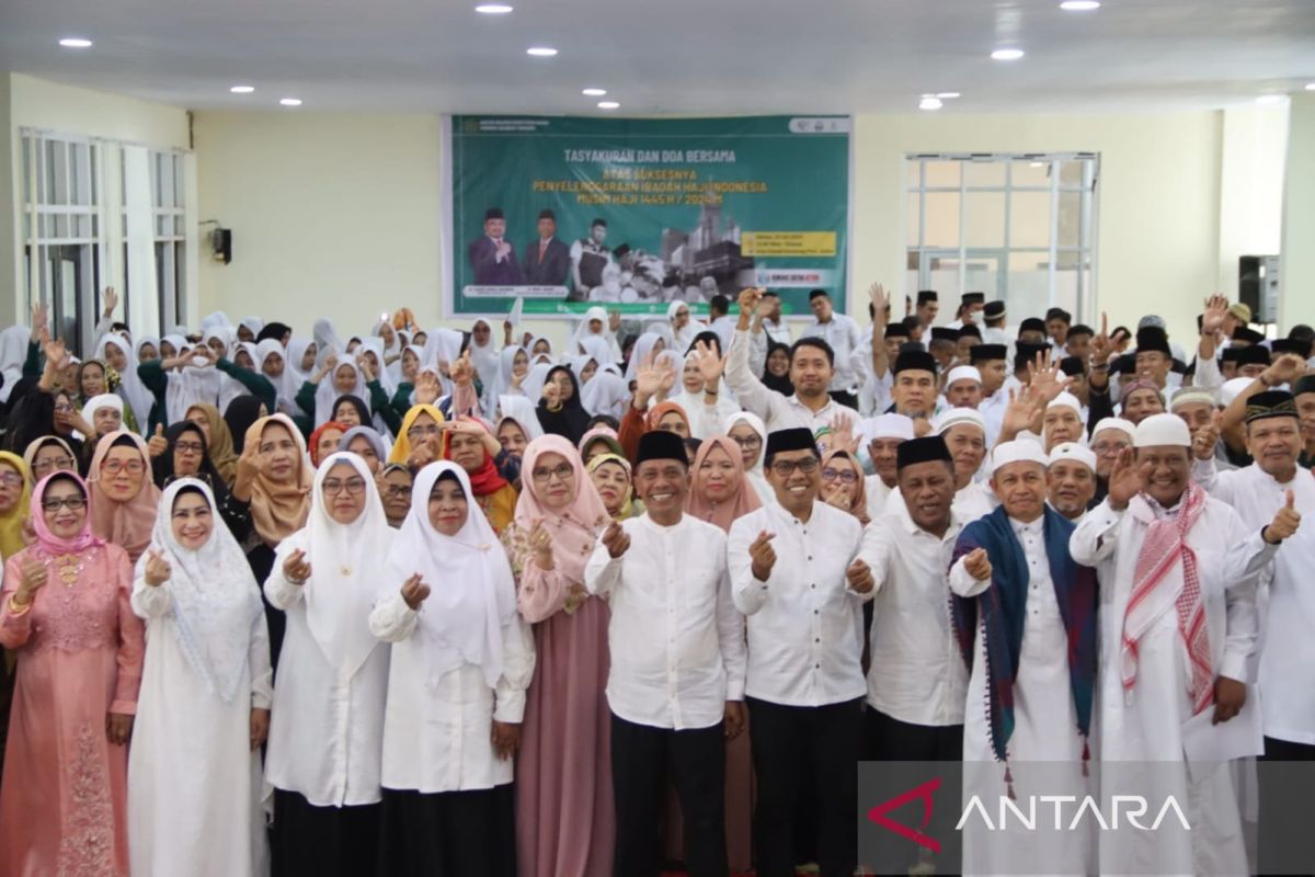 Kemenag Sultra tasyakuran sukses penyelenggara ibadah haji 2024