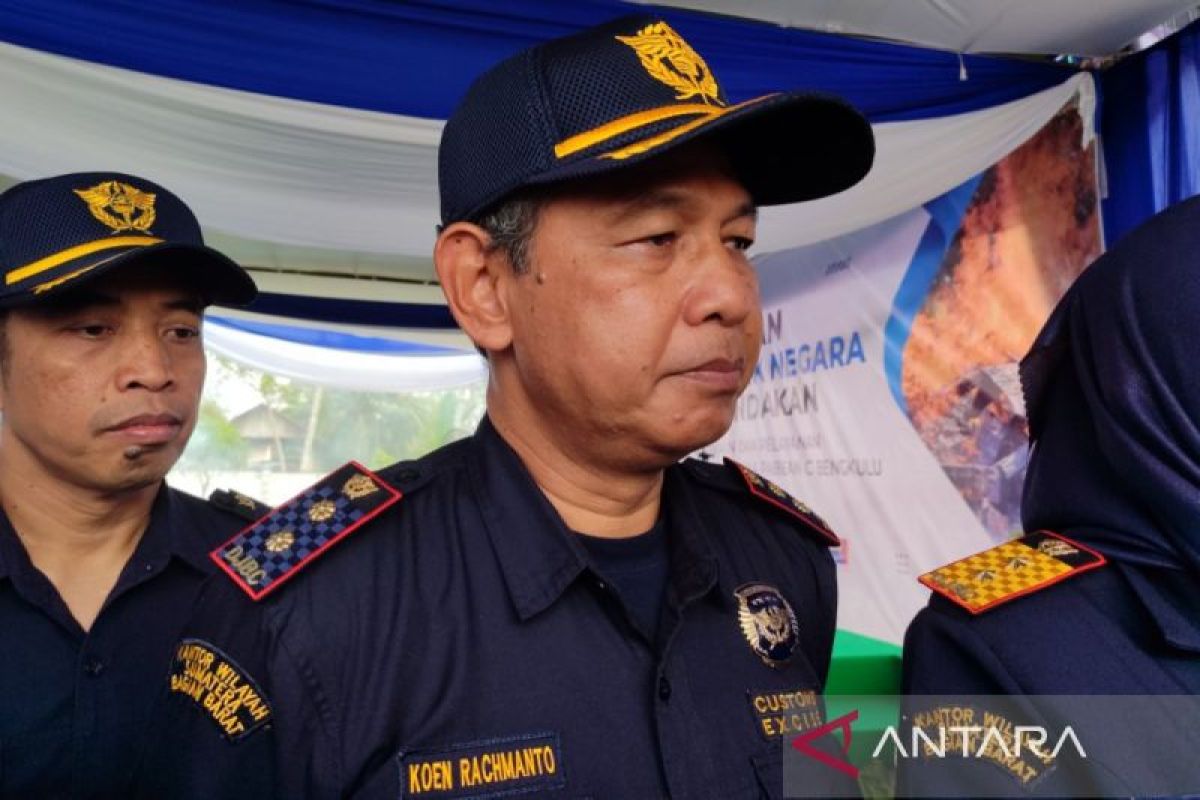 KPPBC lakukan operasi pasar tekan peredaran rokok ilegal di Bengkulu