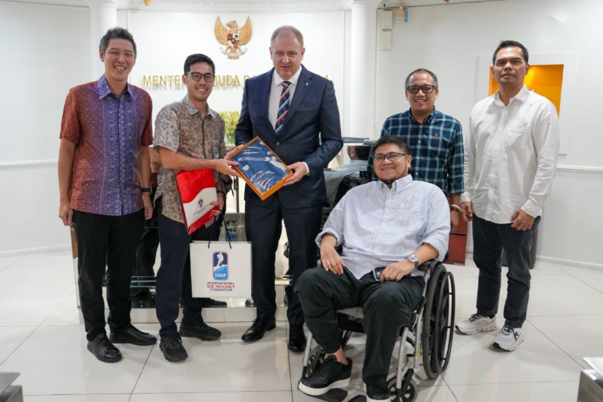 Kemenpora bahas pengembangan hoki es dengan IIHF