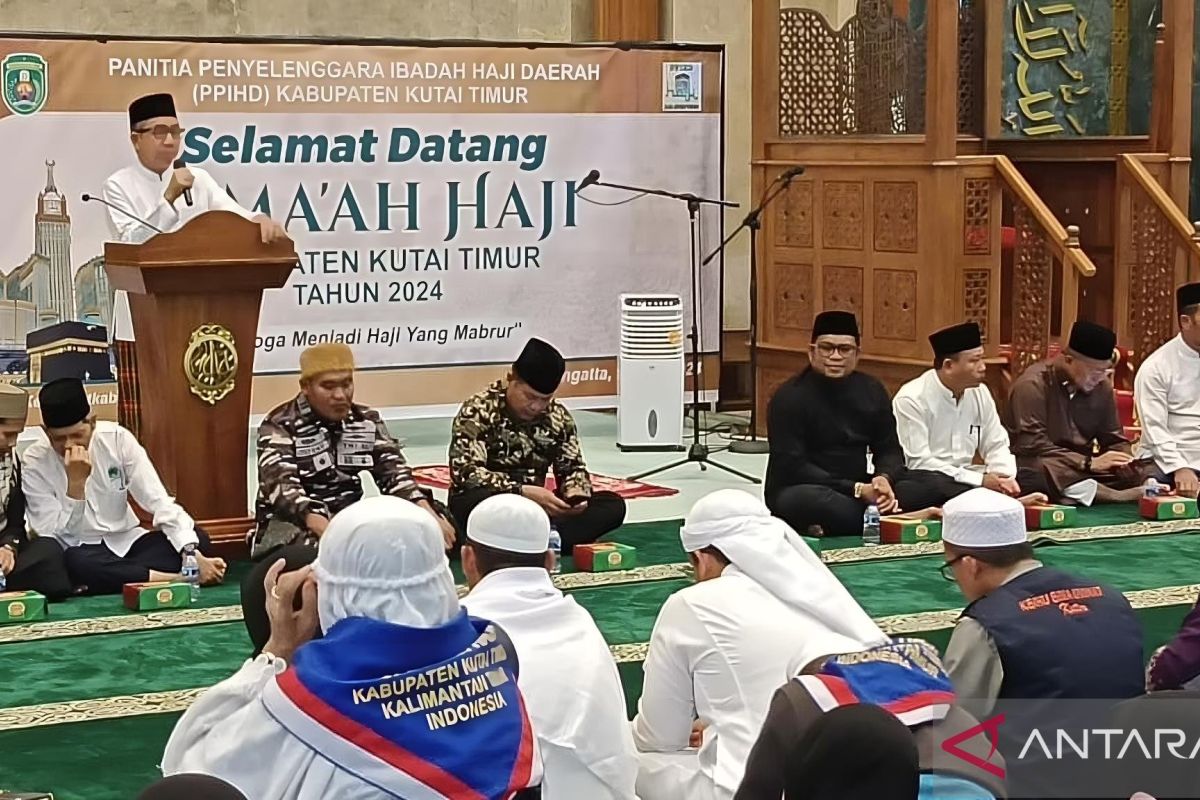 Bupati Kutim sambut kepulangan 205 jamaah haji