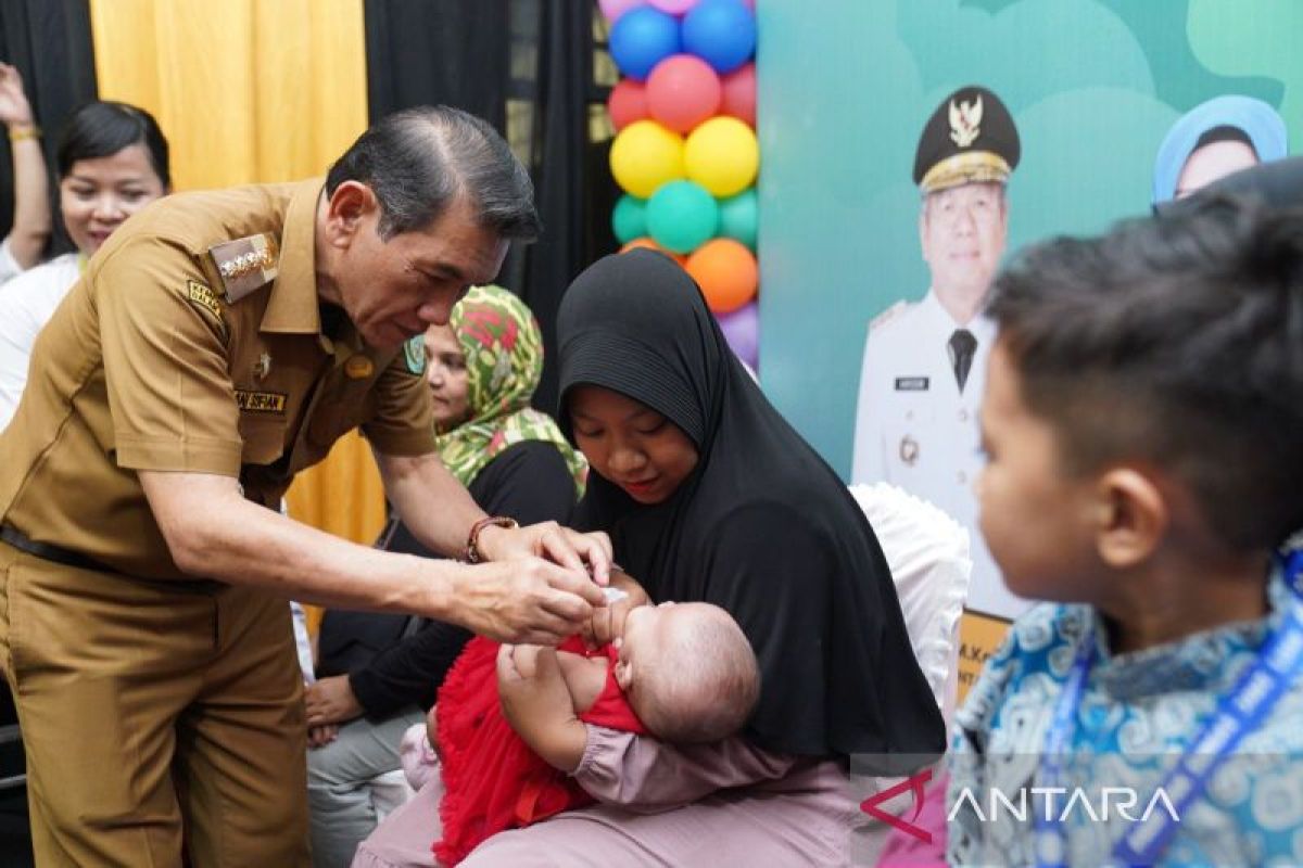 Kota Pontianak siapkan 854 pos pelayanan imunisasi polio