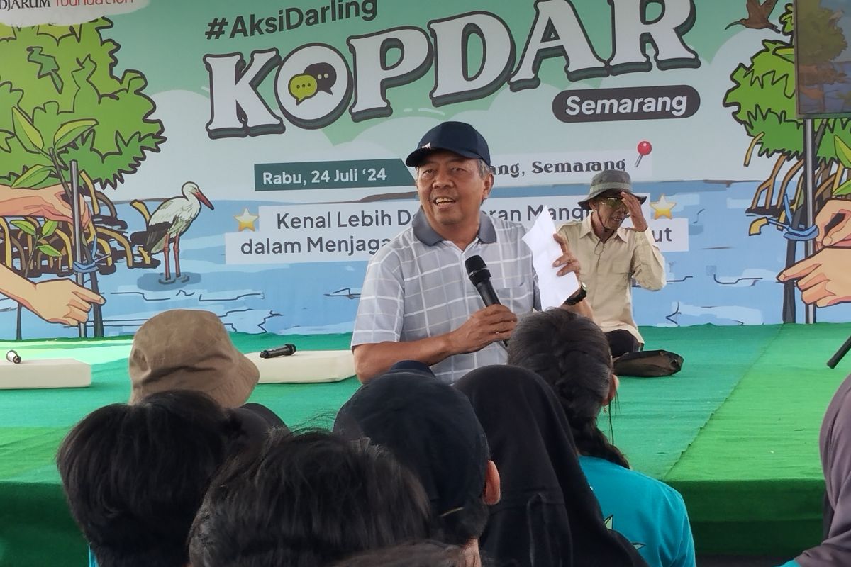 Guru Besar Undip minta hutan mangrove Mangkang Semarang jadi RTH