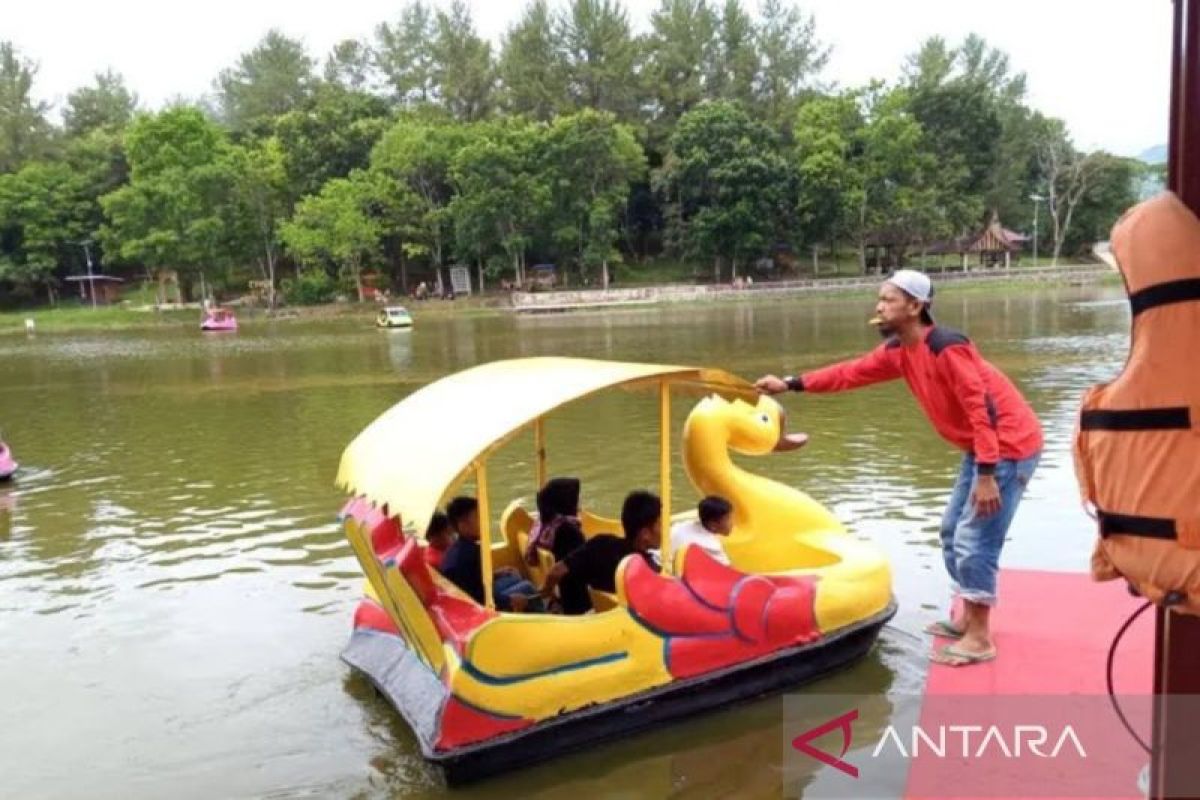 Pemkot Solok hadirkan objek wisata green park belibis berkonsep taman