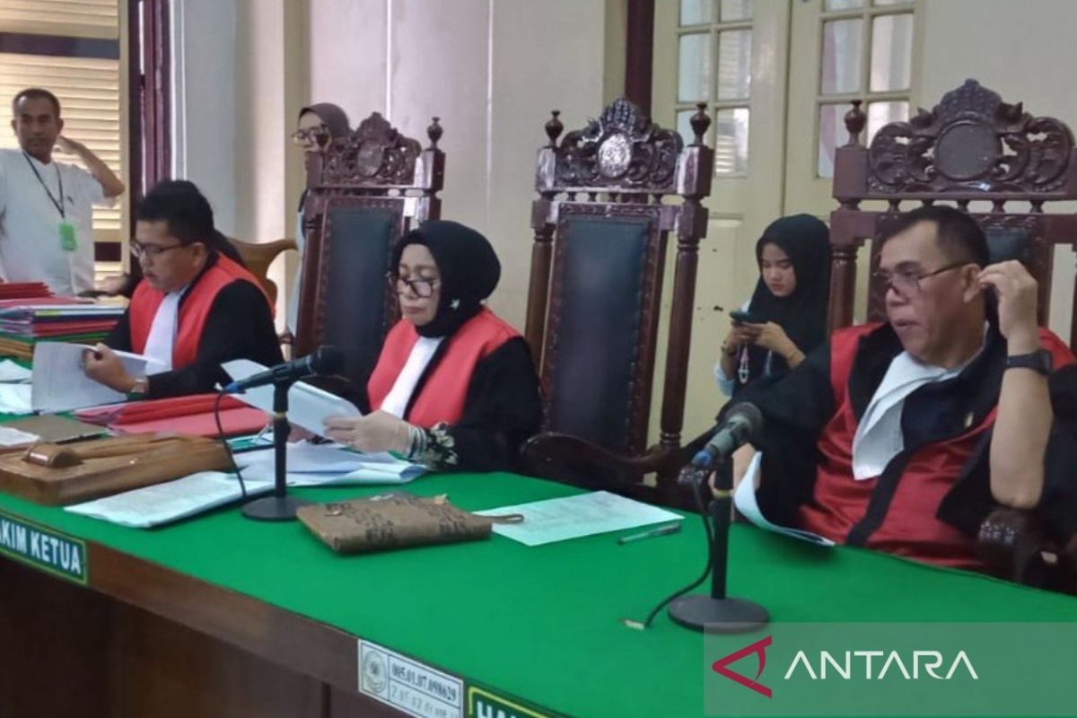 Penipuan buah segar impor, terdakwa divonis penjara dua tahun delapan bulan