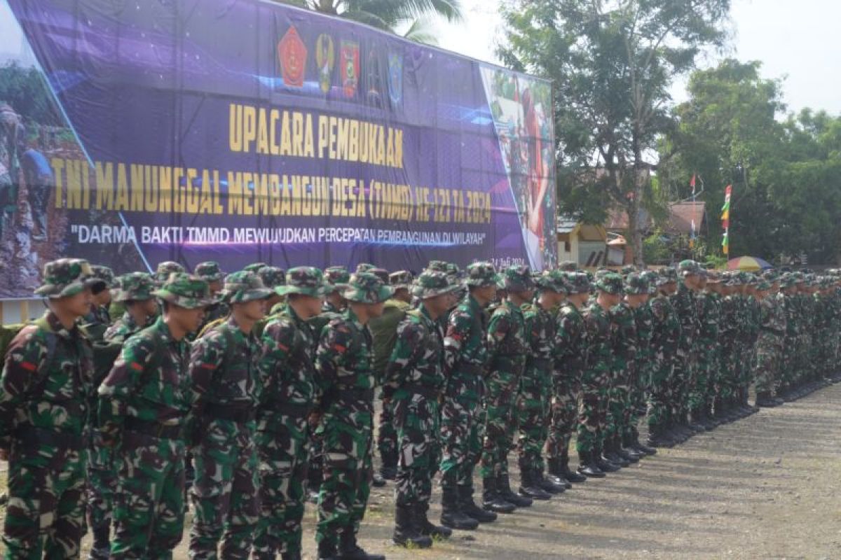 Kodim 0904/Paser bangun jalan tani lewat program TMMD ke-121