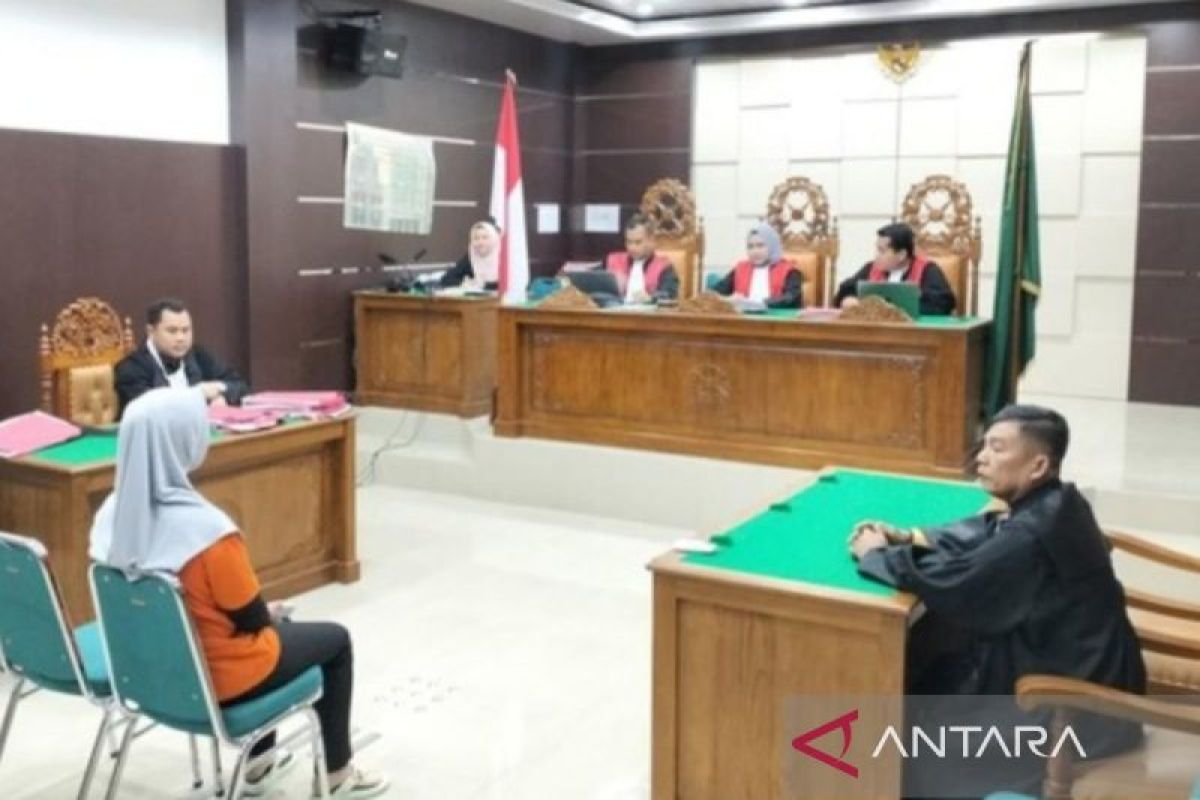 Istri potong "burung" suami di Muba dituntut 3 tahun 6 bulan penjara