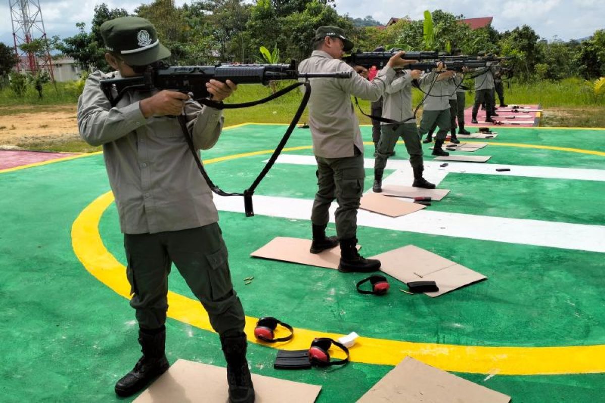 21 personel Polhut Tanagupa dinyatakan cakap dalam latihan menembak