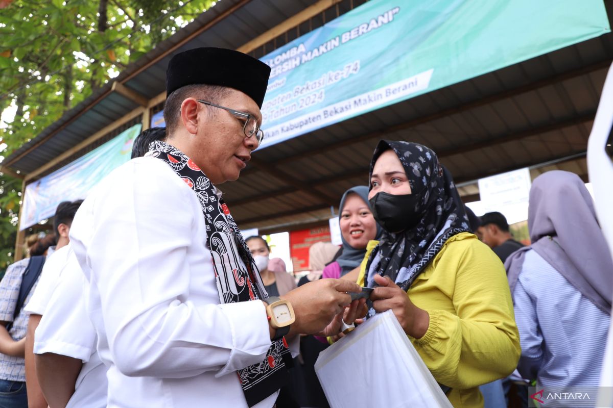 Masyarakat Desa Jejalen bangga kinerja pelayanan Pemkab Bekasi