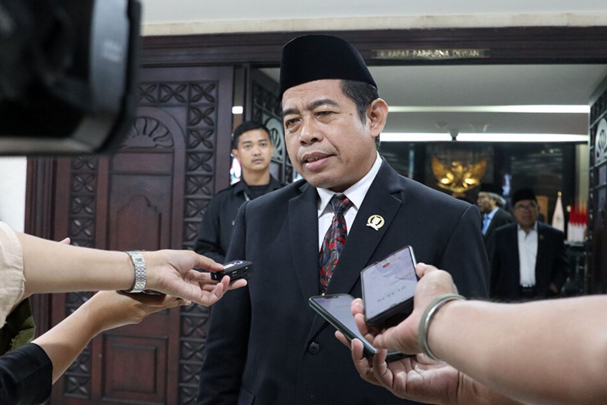 Legislator sebut keuangan DKI mampu rekrut 4.100 guru honorer jadi KKI