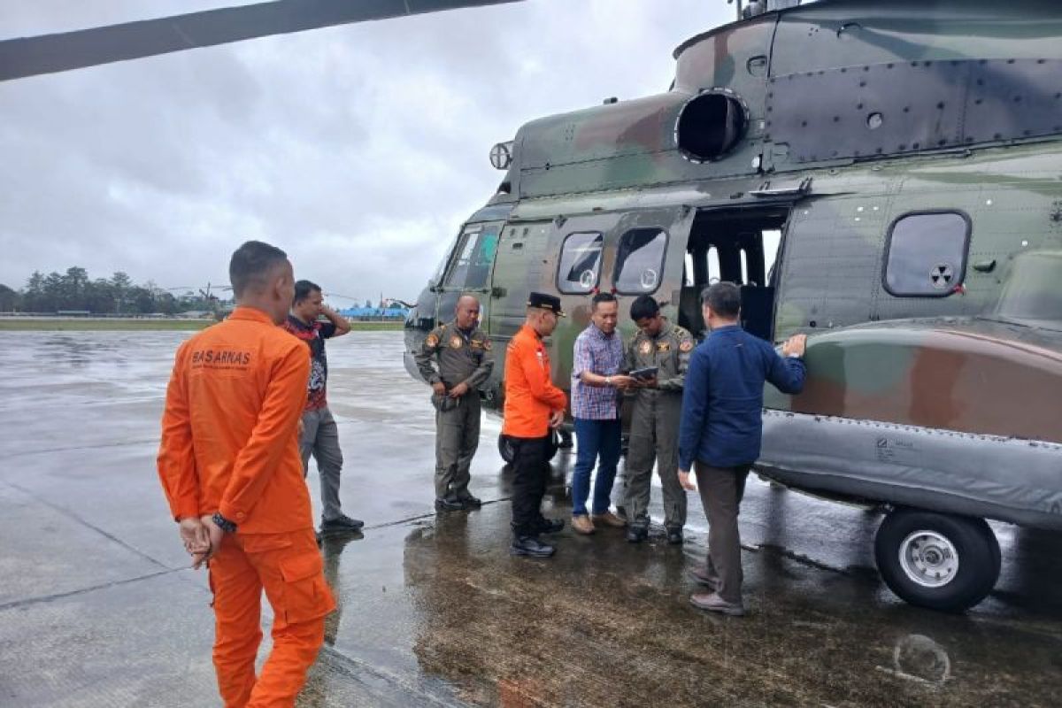 Cuaca hambat helikopter TNI AU mencari Kapal LCT pengangkut bahan BTS