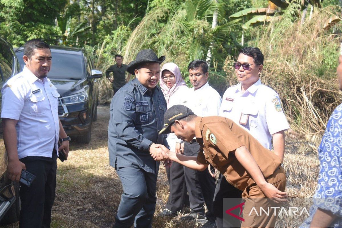 Masyarakat SD.Hole Tapsel sambut baik peningkatan jalan kabupaten berbiaya belasan miliar