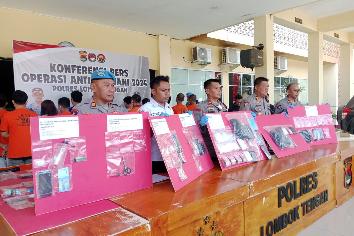 Polres Lombok Tengah-NTB tangkap dua bandar narkoba lintas provinsi