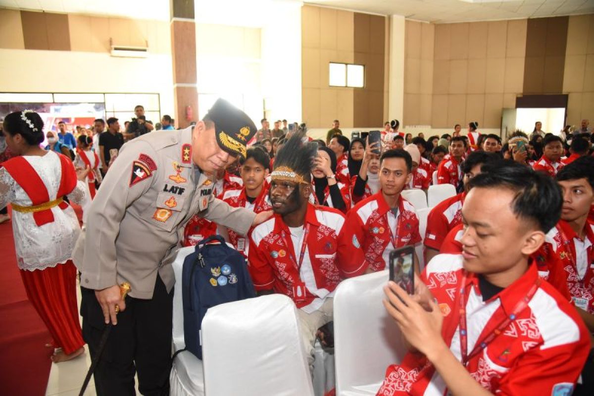 Kapolda Maluku dukung KKN Kebangsaan untuk kemajuan mahasiswa Maluku