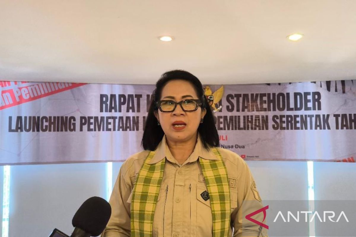 Bawaslu Bali ingatkan ASN istri atau suami peserta Pilkada wajib cuti