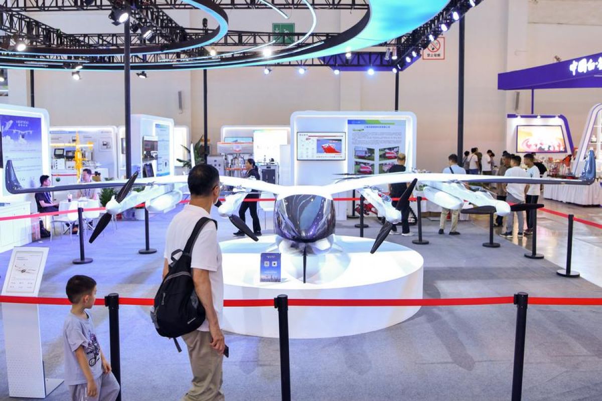 Deretan teknologi mutakhir ditampilkan dalam pameran di China