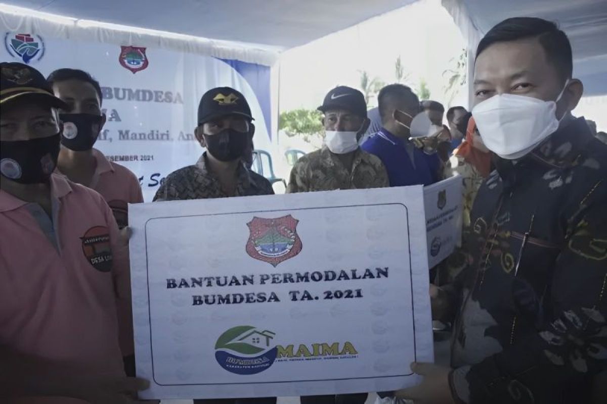 Pemkab Banggai terima sertifikat hak cipta BUMdes Maima