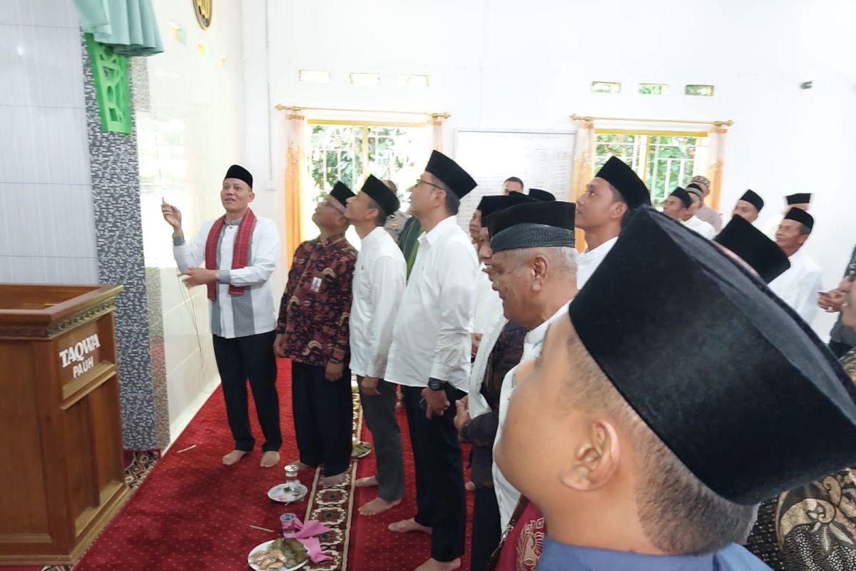 Bupati Sabar AS Resmikan Mesjid Jami' Taqwa Pauah