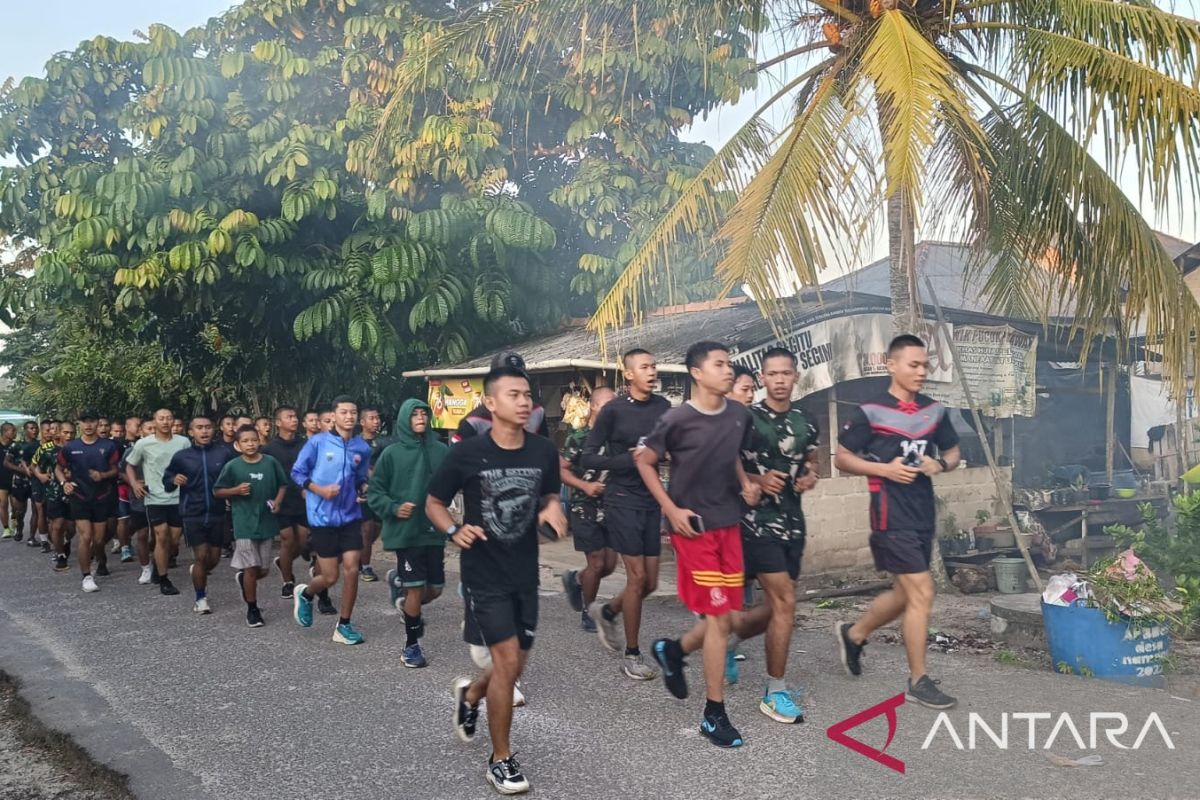 Komandan SSK TMMD ke-121 Kodim Bangka: Olahraga jembatan personel tingkatkan sinergi dengan masyarakat