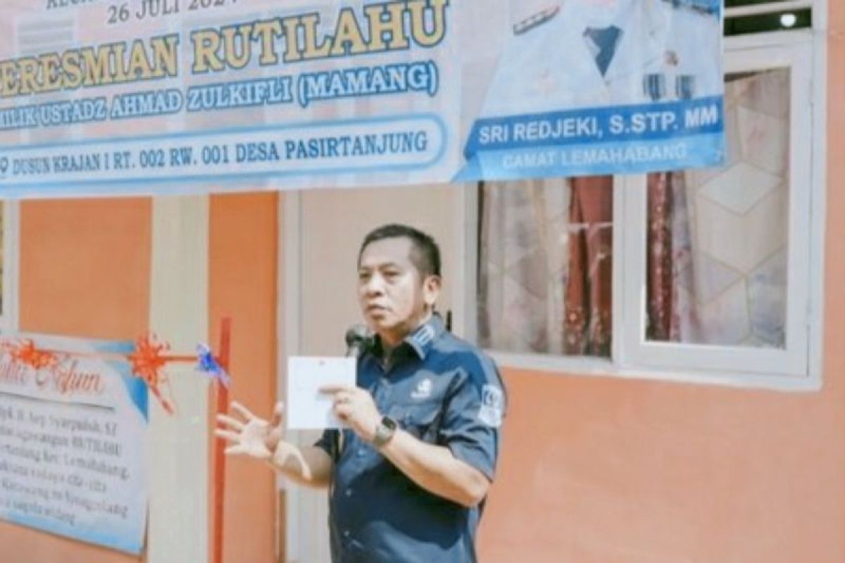 Bupati Karawang minta pembangunan rumah layak huni dilaksanakan serius jangan asal-asalan