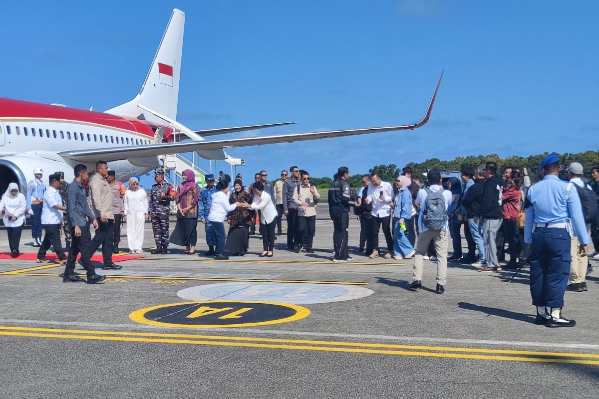 Presiden tiba di Balikpapan disambut Raffi dan Nagita