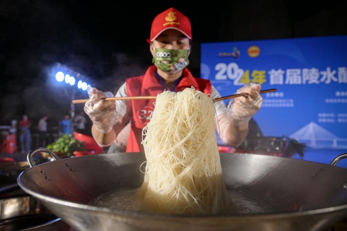 Kompetisi memasak untuk populerkan bihun asam digelar di China selatan