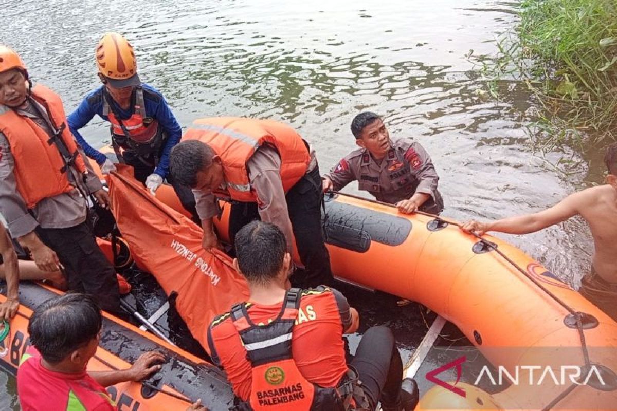 Tim SAR temukan jasad pelajar SMK tenggelam di bendungan Watervang