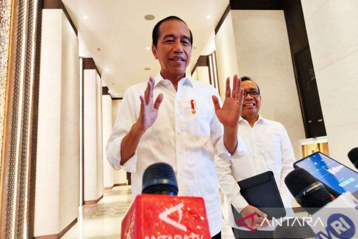 Jokowi: Air dan listrik di Istana Presiden IKN tak ada masalah