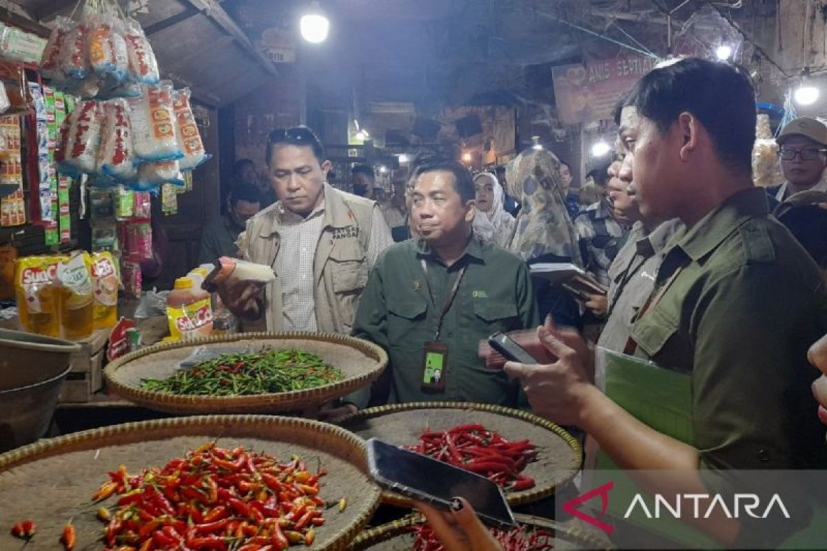 Bapanas pantau harga pangan di Pasar Induk Rau Kota Serang