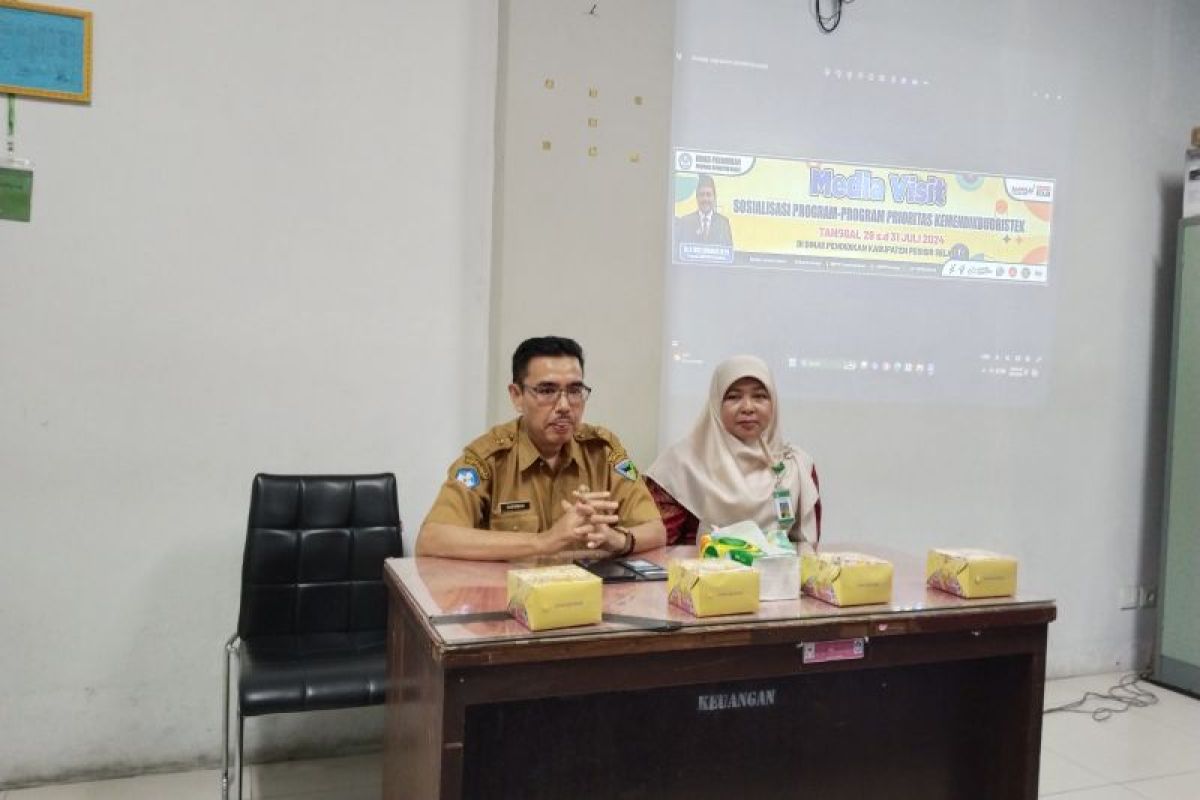 BBPMP laksanakan sosialisasi Program Prioritas Kemendikbudristek di Pesisir Selatan