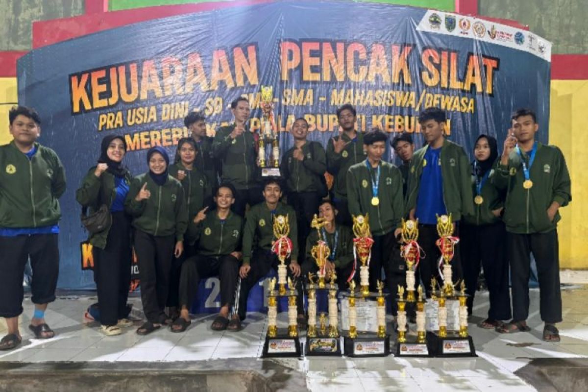 Borong tujuh emas, Pencaksilat USM juara Piala Bupati Kebumen 2024