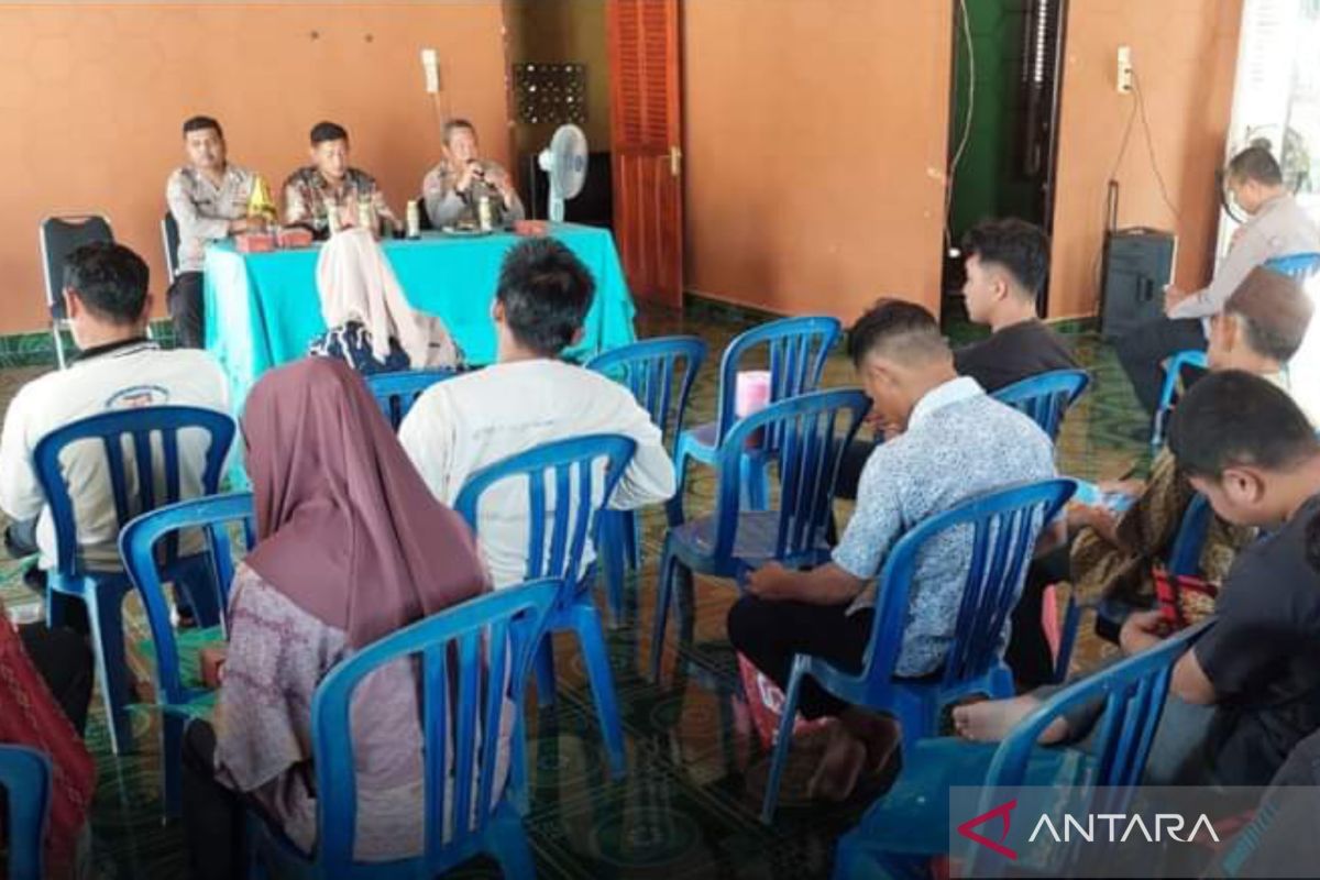 Polisi Bangka Barat fasilitasi pembentukan FKPM desa