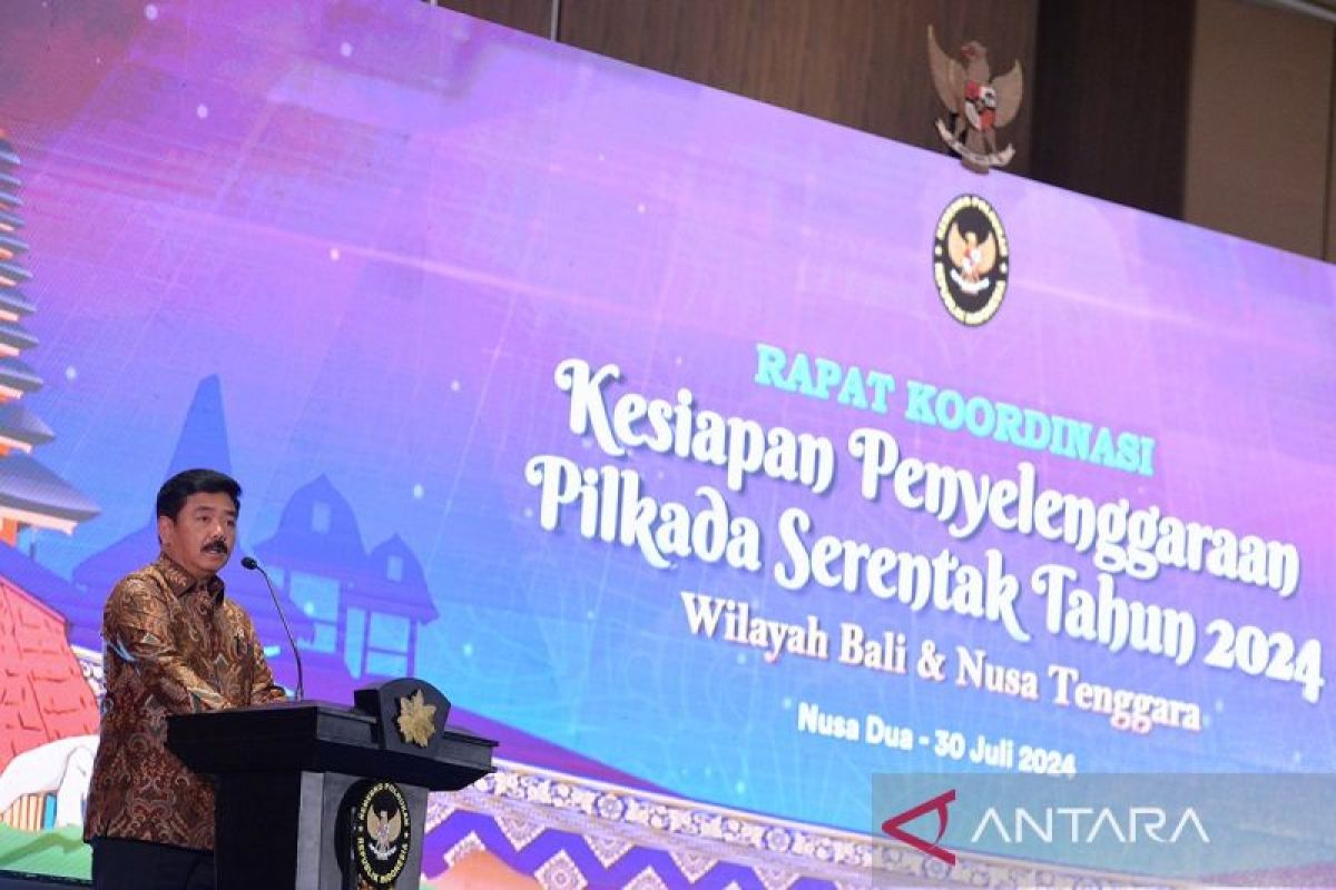 Menko Polhukam minta Panglima-Kapolri tak rotasi pejabat saat Pilkada