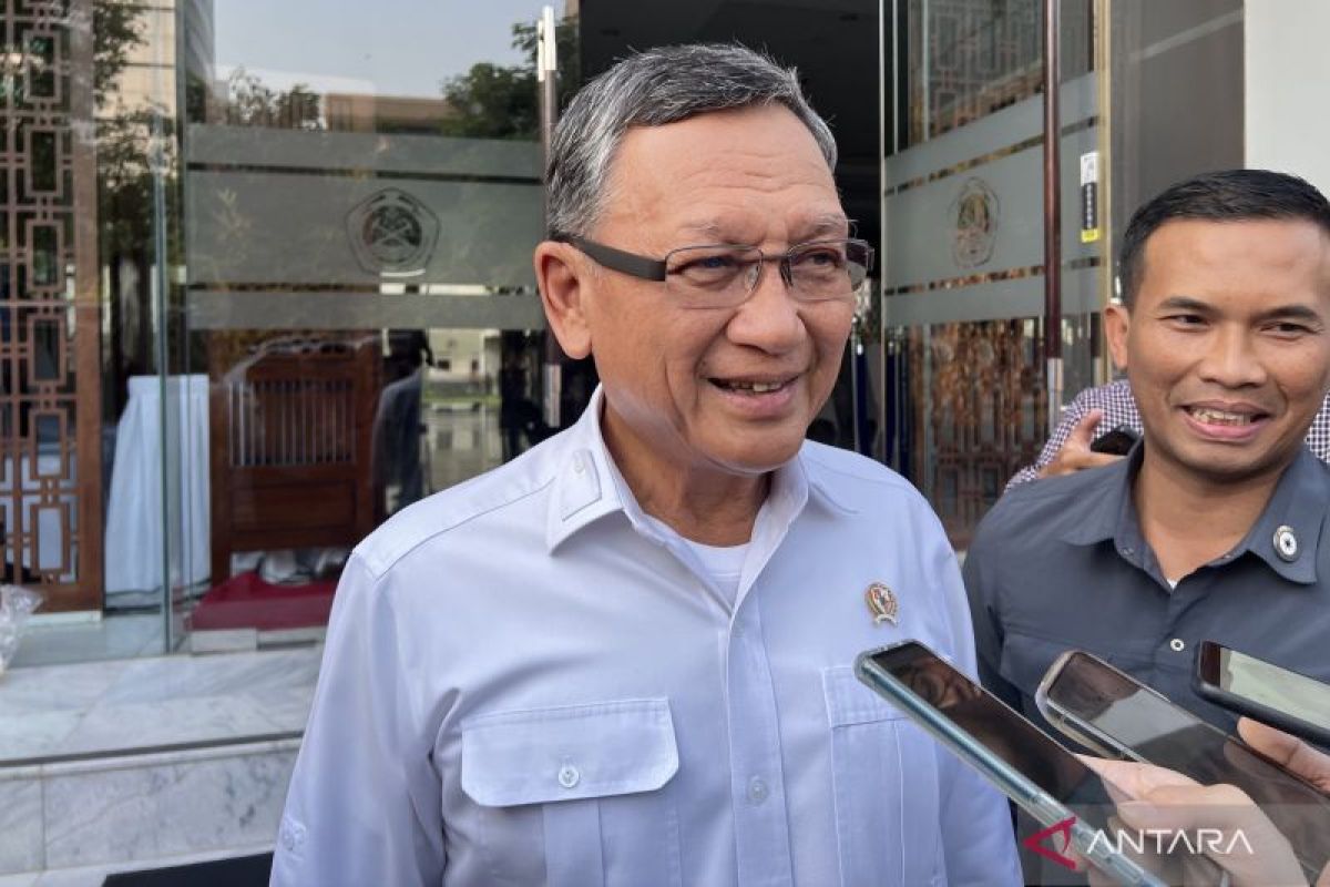 Menteri ESDM tanggapi kabar 'reshuffle': Insya Allah