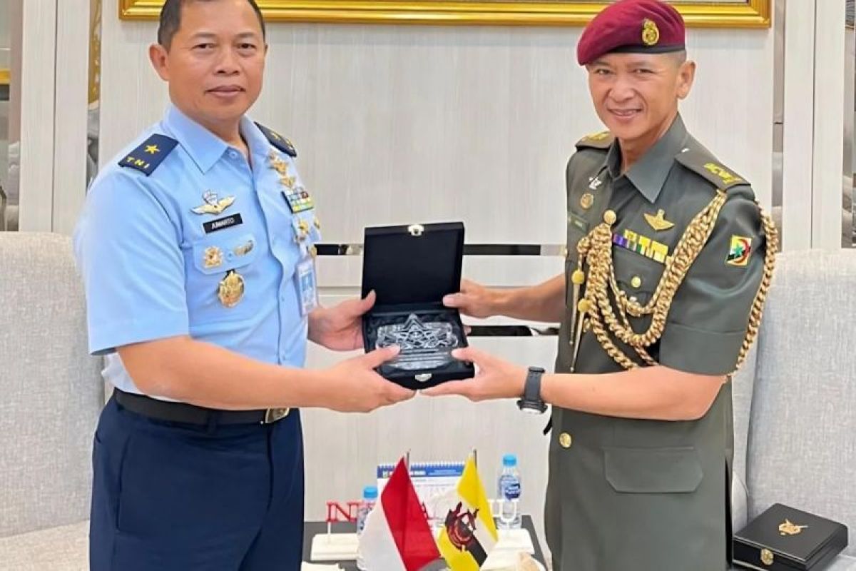 TNI AU terima kunjungan kenegaraan Athan Brunei Darussalam