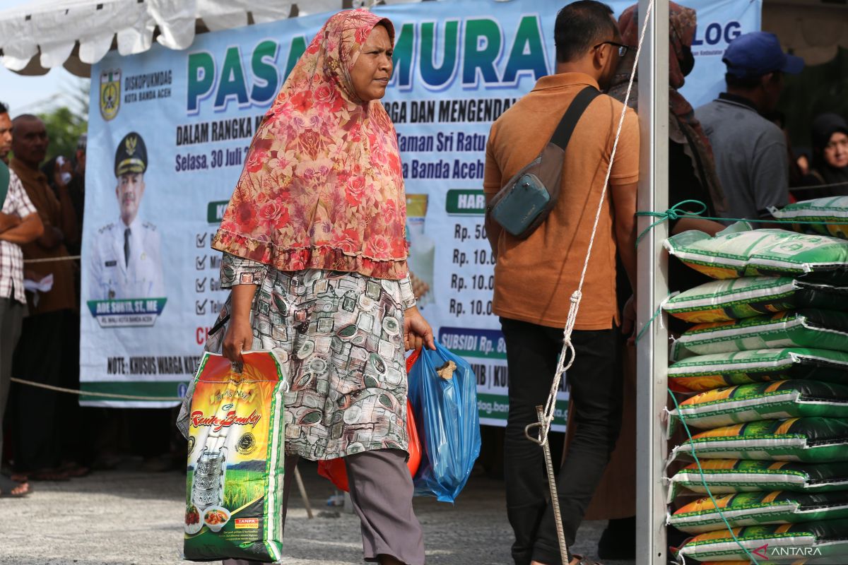 Menilik standar garis kemiskinan di Indonesia