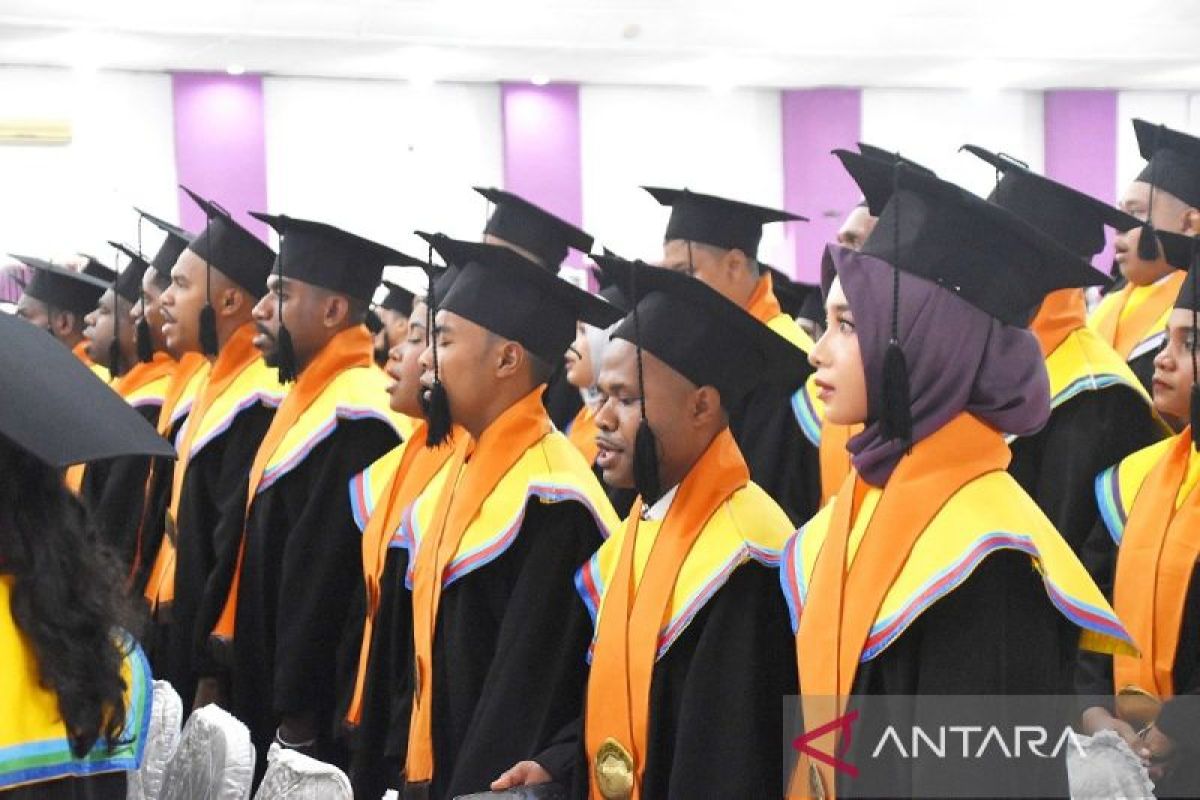 Universitas Papua luluskan 443 wisudawan