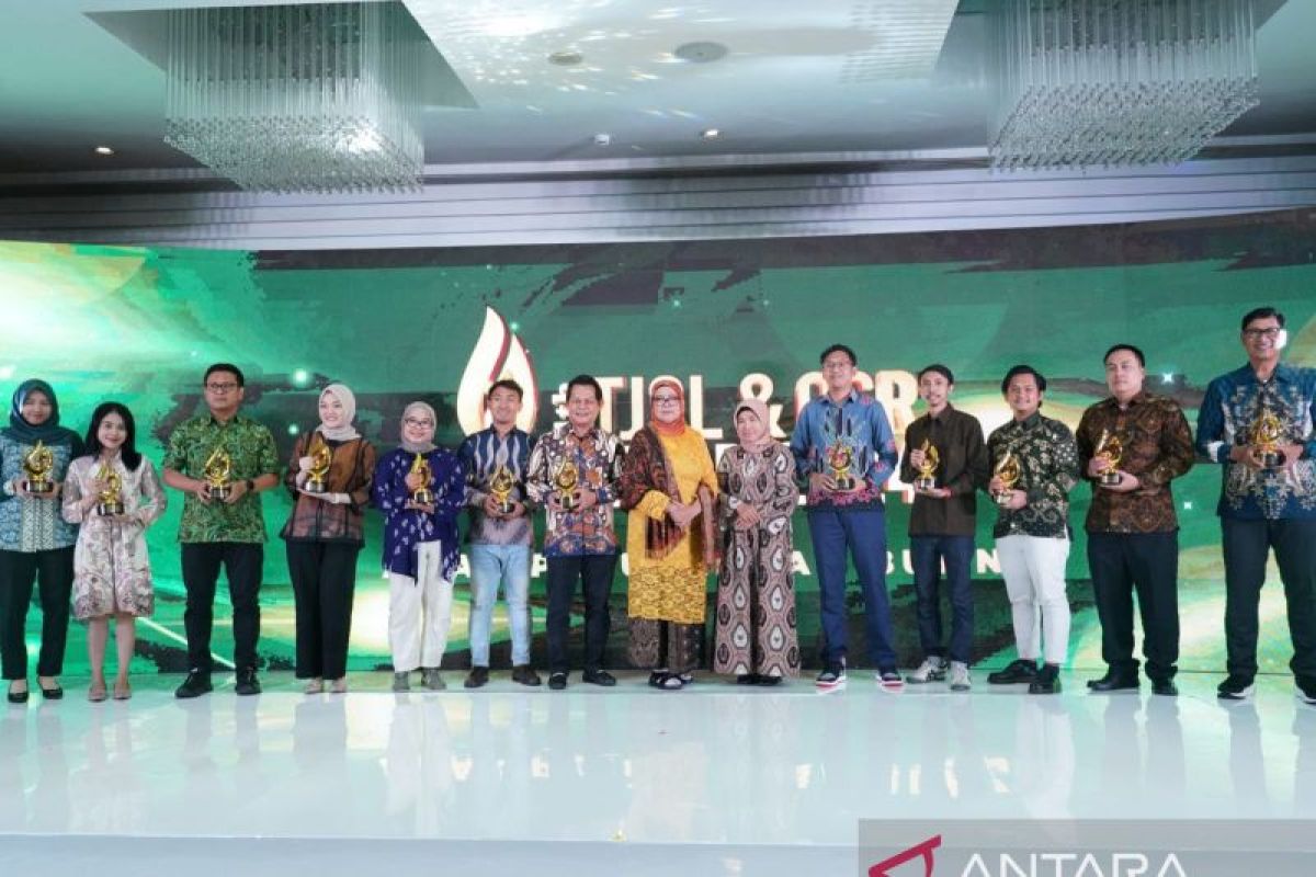 Pertamina Patra Niaga Regional Sumbagsel raih tujuh penghargaan di CSR & TJSL Award 2024