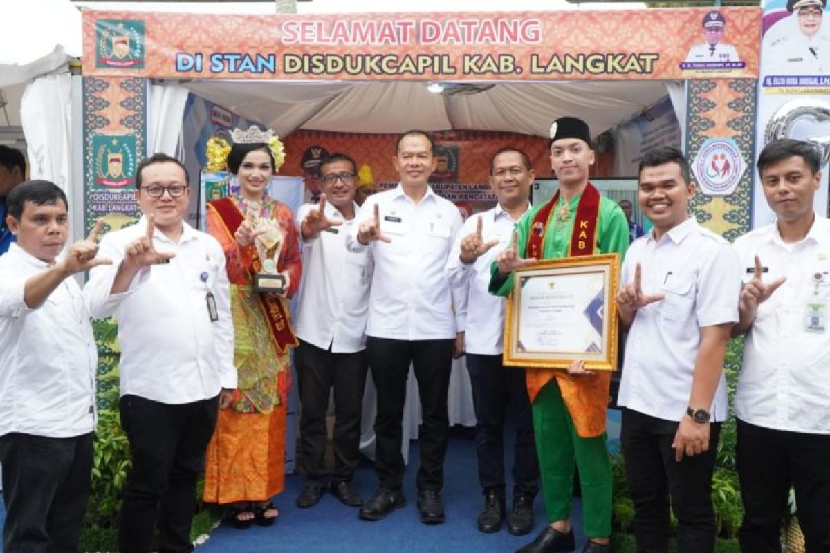 Langkat juara dua di ajang North Sumatera Innovation Forum 2024