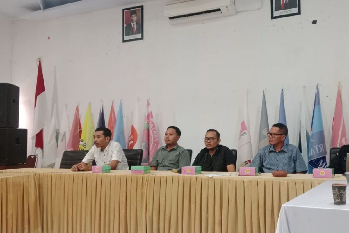 Anggota DPRD Lombok Tengah terpilih telah serahkan LHKPN