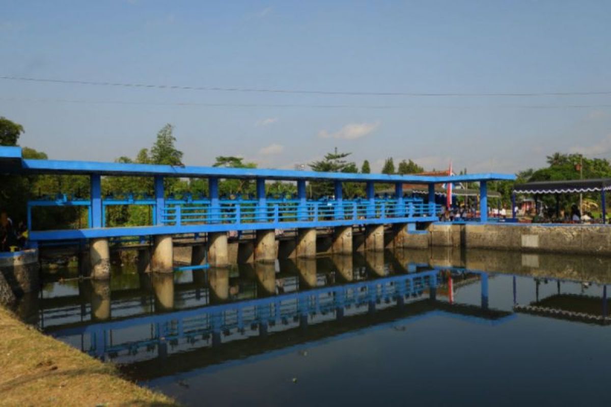 Bantul menekankan pentingnya kebersihan sungai dukung produksi pertanian