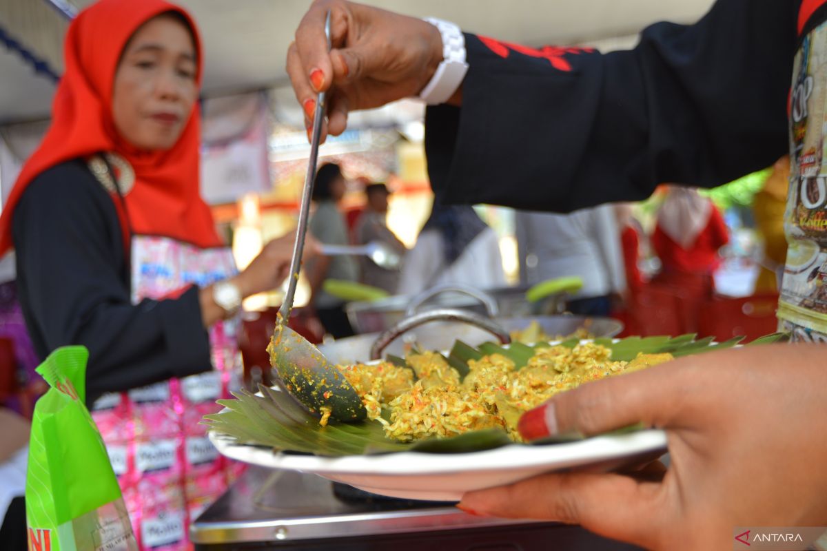 Emak-Emak di Muba Adu Kreatif Dalam Lomba Masakan Serba Ikan