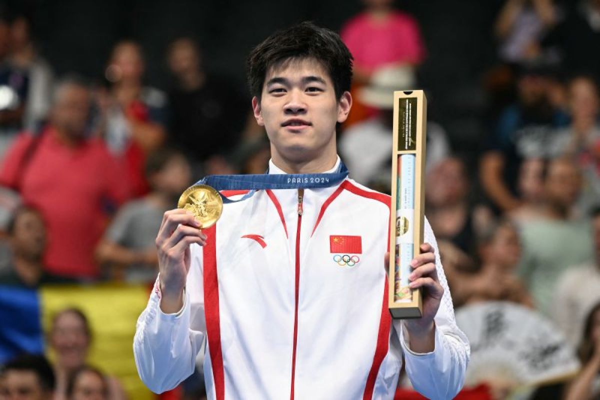 Atlet renang China Pan Zhanle raih emas dan cetak rekor dunia di Olimpiade