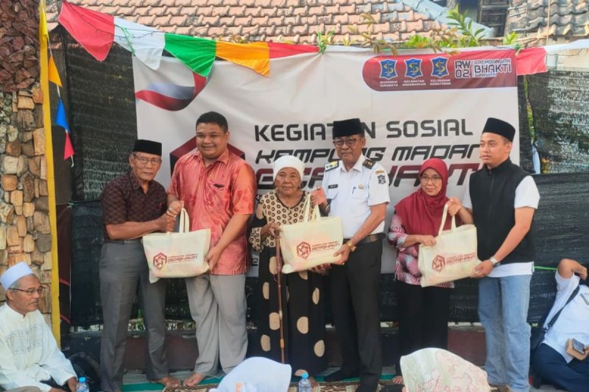 Wali Kota Surabaya resmikan Kampung Madani Kemayoran