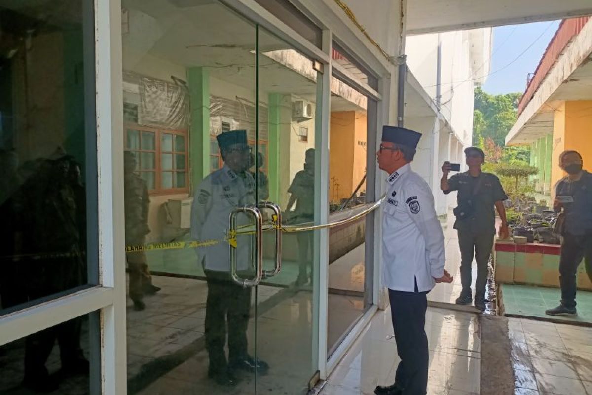 Polres OKU periksa lima saksi kasus kebakaran Kantor Bupati