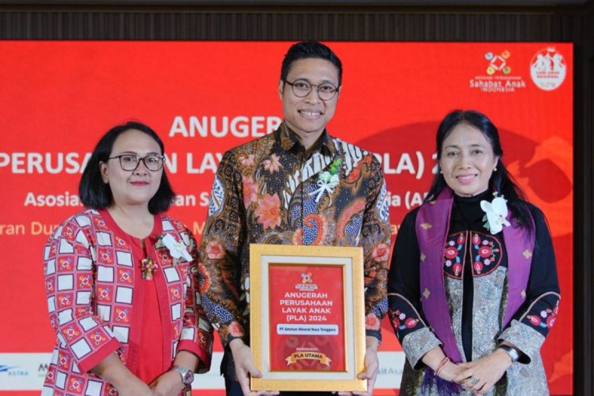 AMMAN raih penghargaan Anugerah Perusahaan Layak Anak dari APSAI