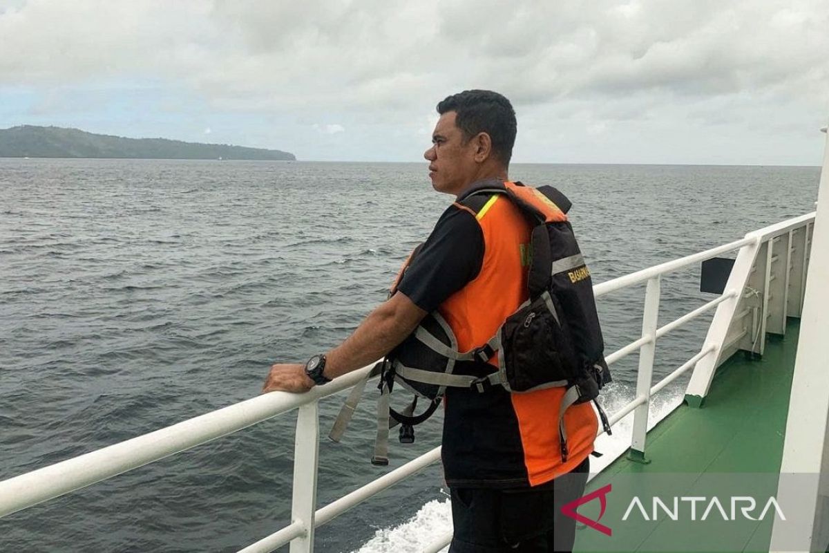 Tim SAR cari nelayan hilang kontak di Perairan Seram  Barat