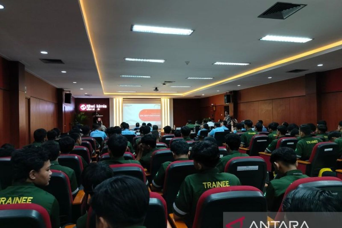 Tjiwi Kimia gandeng universitas-SMK buka program magang industri