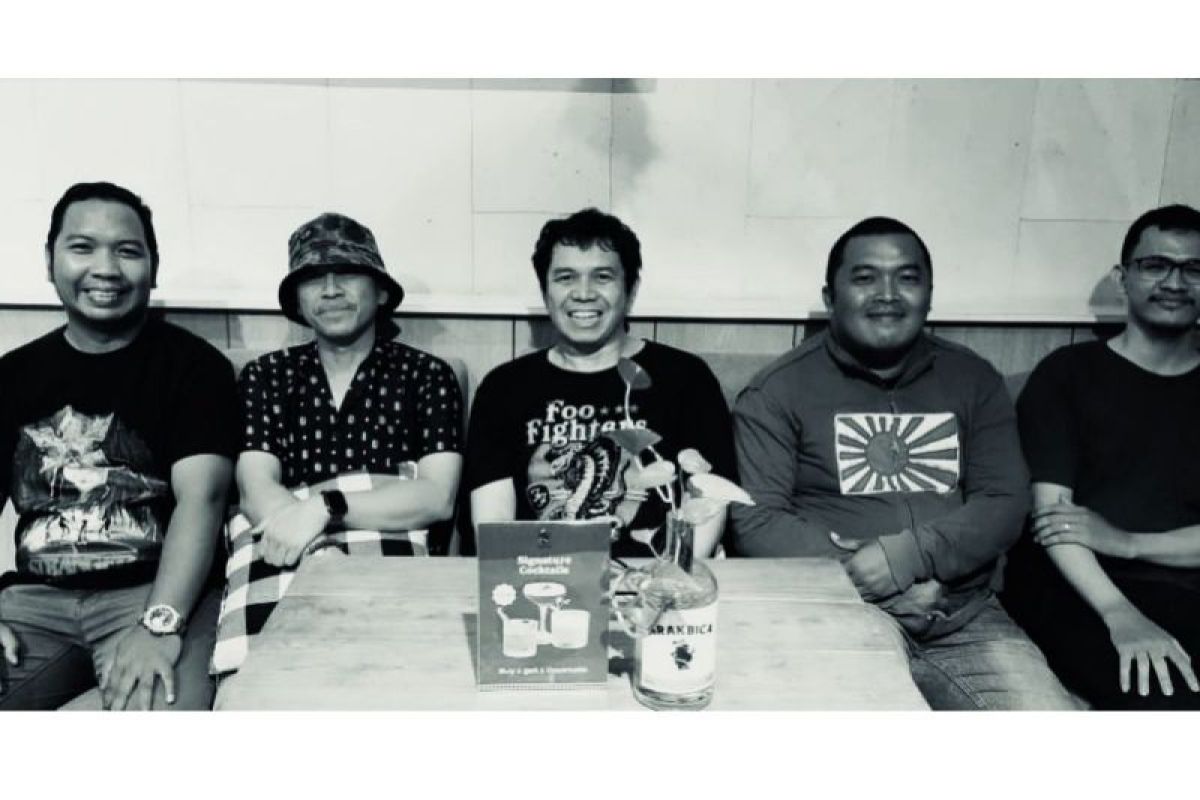 Band indie SMSx rilis single "Kopi Cinta"