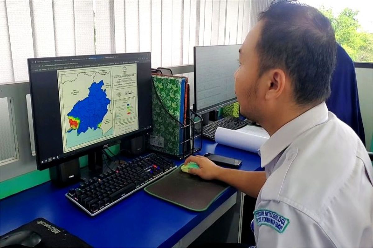 Hari ini cuaca di Kota Medan diperkirakan hujan ringan, berikut prakiraan lengkap BMKG